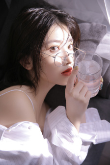 侠女十三妹电影
