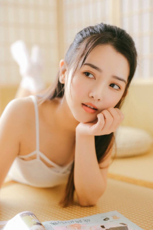 箱中女在线